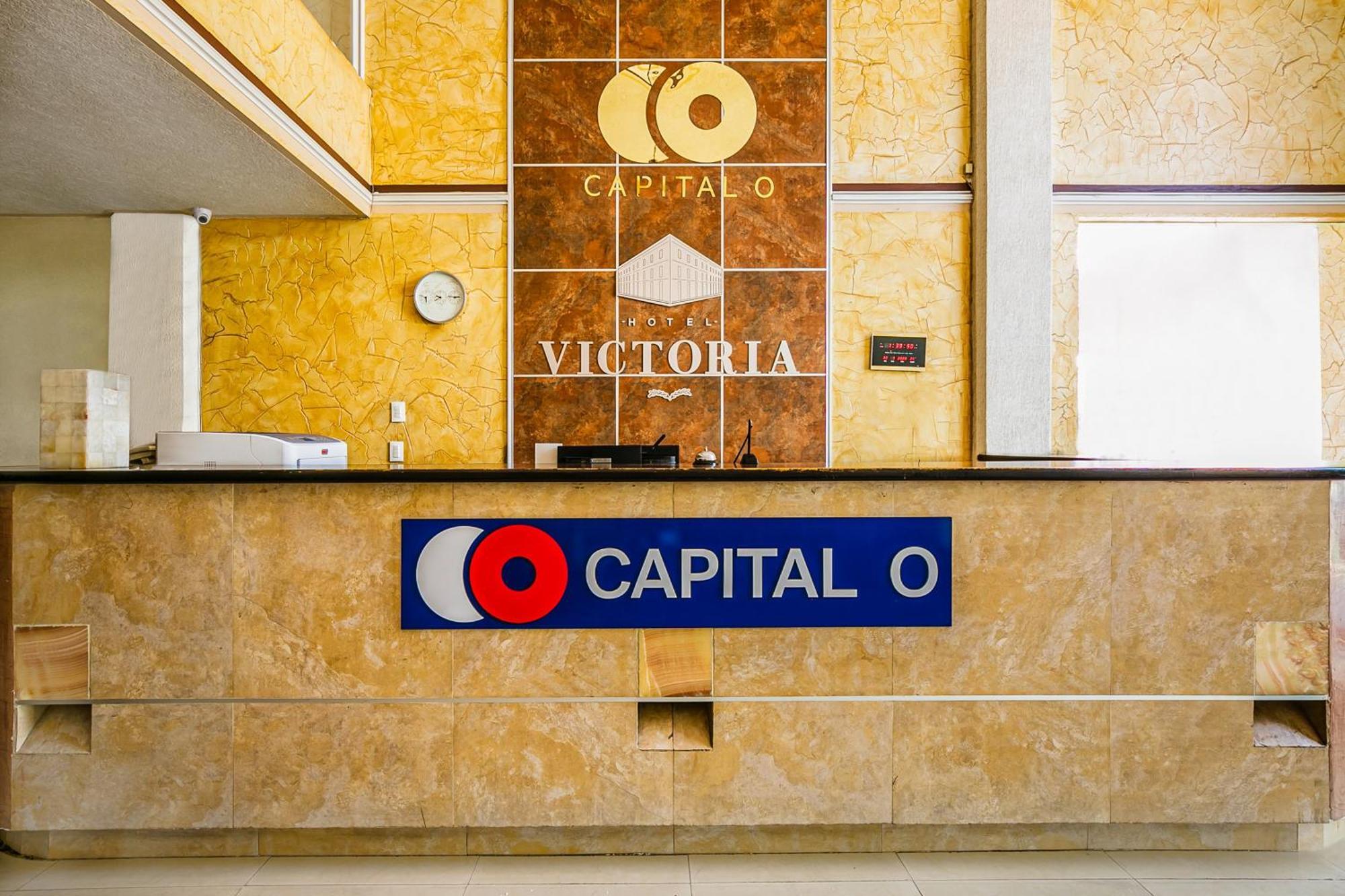 Capital O Hotel Victoria Morelia Bagian luar foto